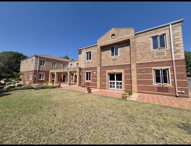 1,500M² OFFICE FOR SALE IN WOODMEAD